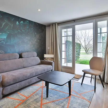 Cozy In Port Bourgenay 아파트